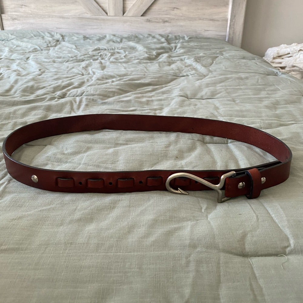 Men’s leather, fishhook buckle belt